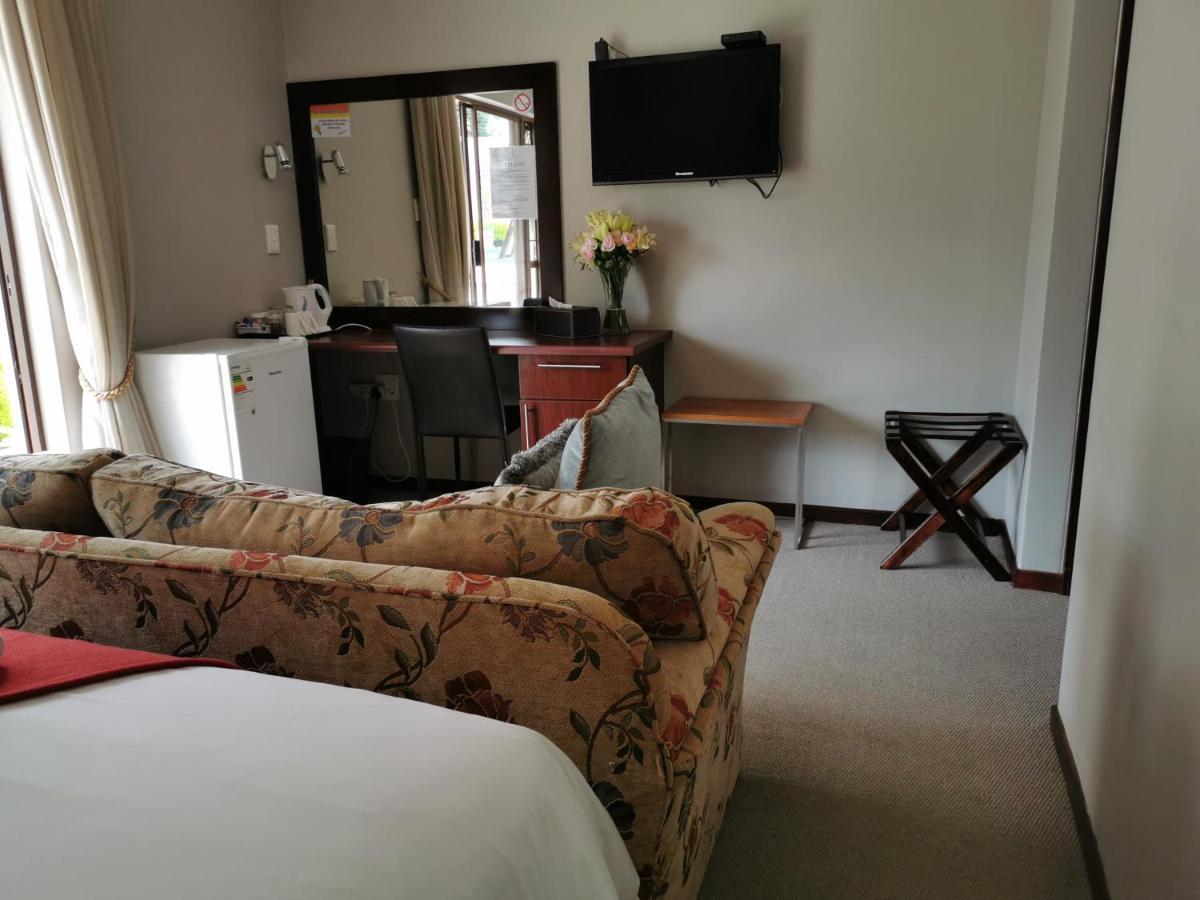 47 On Preston Guesthouse Johannesburg Dış mekan fotoğraf